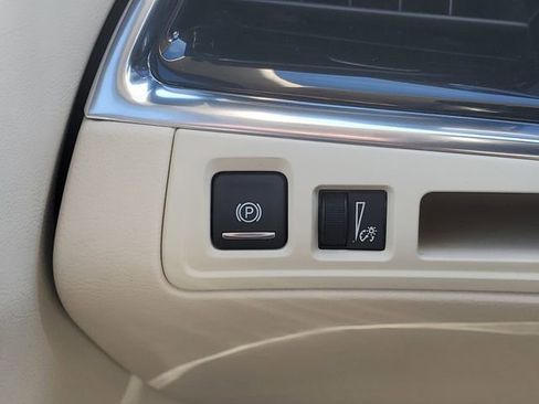 Certified 2020 Cadillac XT6 Premium Luxury AWD/4WD image 20