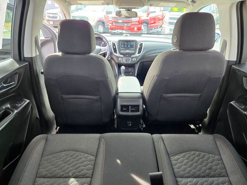 Used 2019 Chevrolet Equinox LT image 49