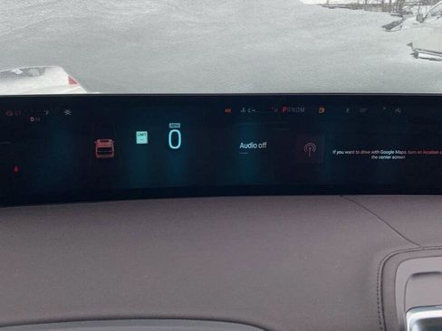 Used 2025 Ford Expedition Max Platinum w/ Platinum Ultimate Package image 4