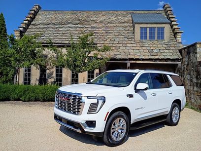 Used 2025 GMC Yukon Denali w/ LPO, Floor Liner Package