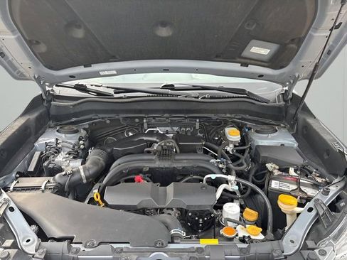 Used 2017 Subaru Forester 2.5i Premium image 10