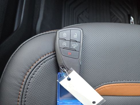 New 2026 GMC Sierra 1500 AT4 w/ AT4 Premium Package image 41