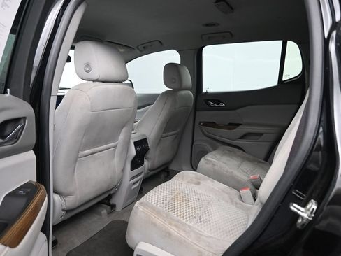 Used 2017 GMC Acadia SLE FWD image 24