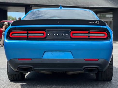 Used 2018 Dodge Challenger SRT Hellcat image 5
