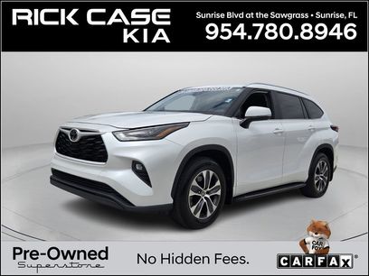 Used 2024 Toyota Highlander XLE