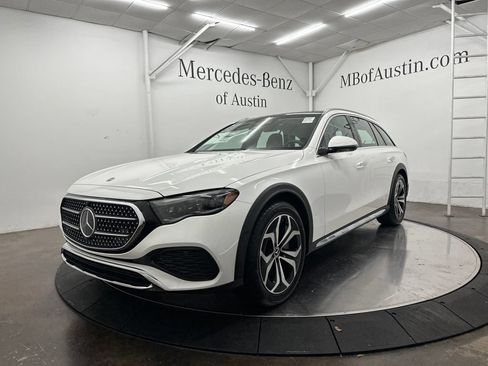 New 2026 Mercedes-Benz E 450 4MATIC All-Terrain Wagon image 3