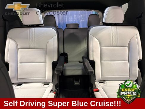 New 2026 Chevrolet Traverse High Country w/ LPO, Floor Liner Package AWD/4WD image 36