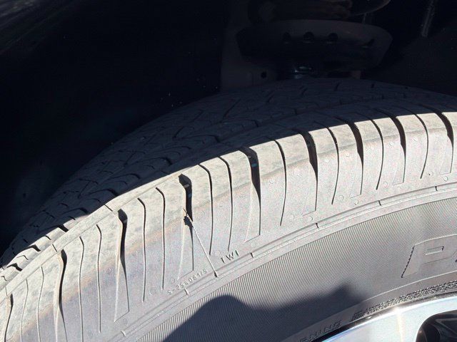 Used 2024 Chevrolet TrailBlazer LT w/ LT Cold Weather Package FWD image 12