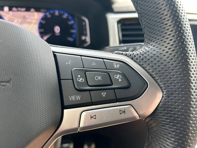 Used 2021 Volkswagen Atlas Cross Sport SEL Premium R-Line AWD/4WD image 17