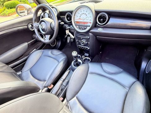 Used 2013 MINI Cooper S FWD image 17