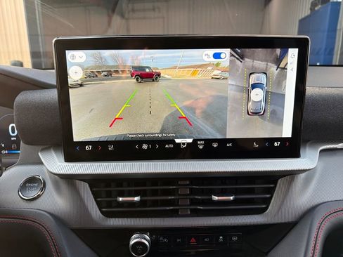 Used 2025 Ford Explorer ST-Line w/ ST-Line Street Pack image 42