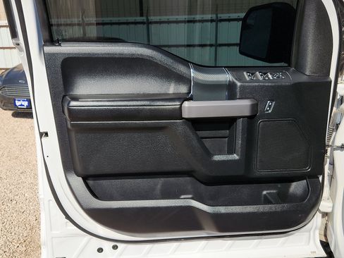 Used 2019 Ford F150 XLT w/ Equipment Group 302A Luxury image 11