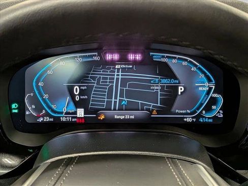 Certified 2023 BMW 530e w/ Premium Package RWD image 11