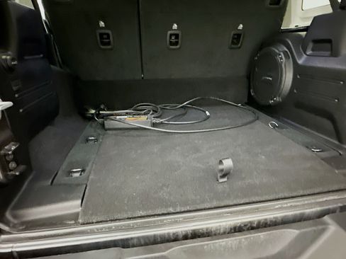 Used 2023 Jeep Wrangler Sahara w/ Cold Weather Group image 30