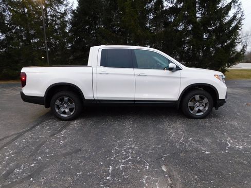 New 2025 Honda Ridgeline RTL image 2