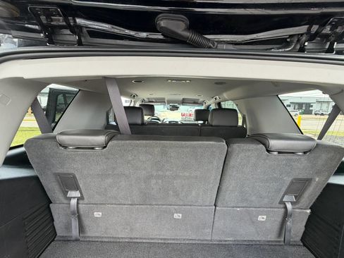 Used 2016 Chevrolet Tahoe LT RWD image 13