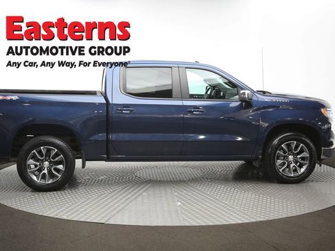 Used 2023 Chevrolet Silverado 1500 LT image 46