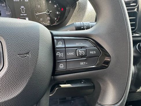 Used 2026 RAM ProMaster 2500 w/ Convenience Group FWD image 14