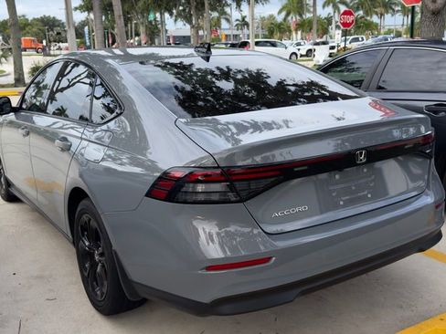 Used 2025 Honda Accord SE image 4