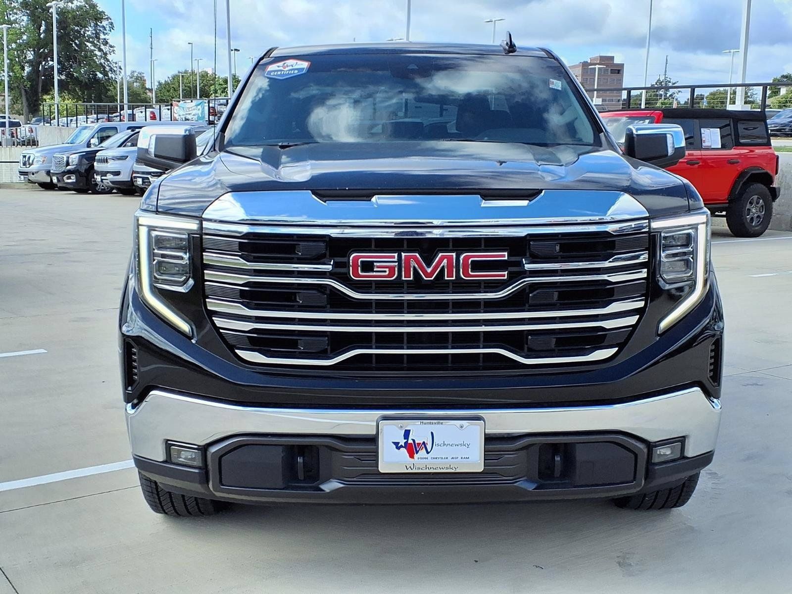 Used 2022 GMC Sierra 1500 SLT w/ SLT Convenience Package RWD image 4