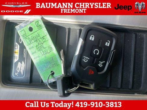 Used 2015 GMC Yukon Denali w/ Premium Package AWD/4WD image 23