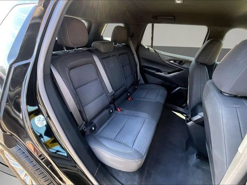 Used 2025 Chevrolet Equinox LT AWD/4WD image 28
