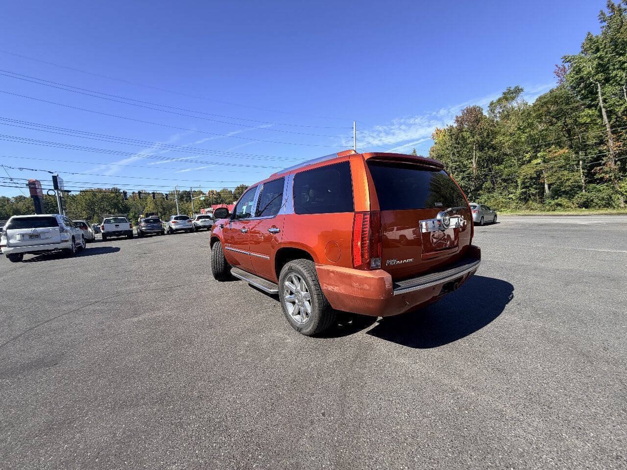 Used 2007 Cadillac Escalade 2WD w/ Information Package image 29