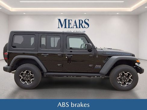 Used 2023 Jeep Wrangler Unlimited Rubicon 4xe AWD/4WD image 7