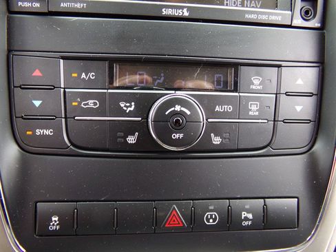 Used 2013 Jeep Grand Cherokee Limited w/ Trailer Tow Group image 50