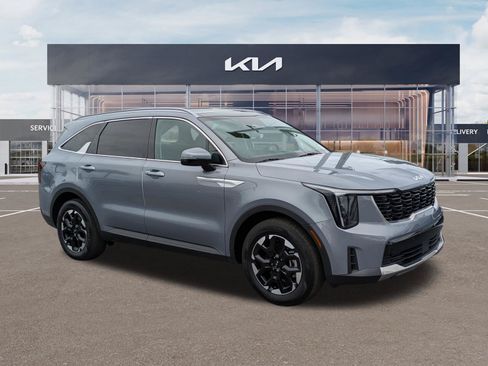 Certified 2024 Kia Sorento S w/ Panoramic Sunroof Package FWD image 2