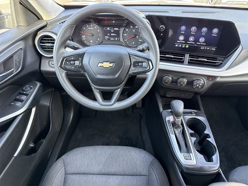 Used 2024 Chevrolet Trax LS w/ Driver Confidence Package image 11