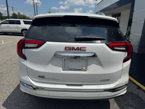 Certified 2023 GMC Terrain Denali w/ Denali Premium Package AWD/4WD image 8