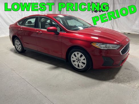 Used 2020 Ford Fusion S image 1
