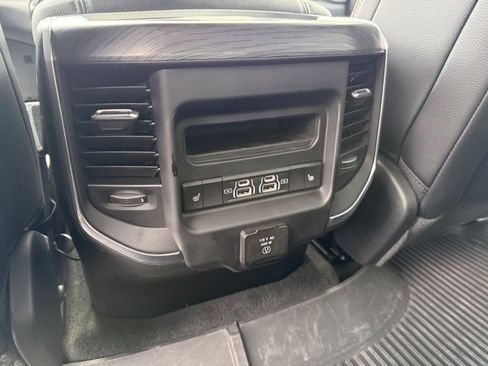 Used 2024 RAM 1500 Laramie image 33