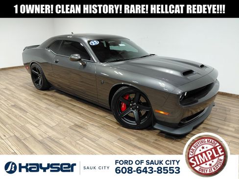 Used 2022 Dodge Challenger SRT Hellcat Redeye RWD image 1