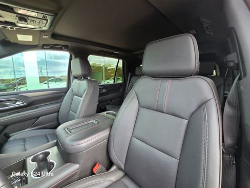 Used 2024 Chevrolet Tahoe RST w/ Luxury Package image 10