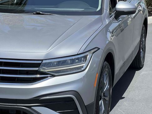 Used 2023 Volkswagen Tiguan SE FWD image 51