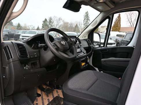 New 2026 RAM ProMaster 1500 w/ Convenience Group FWD image 13