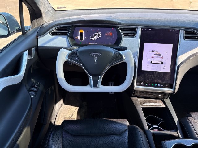 Used 2016 Tesla Model X Performance AWD/4WD image 20