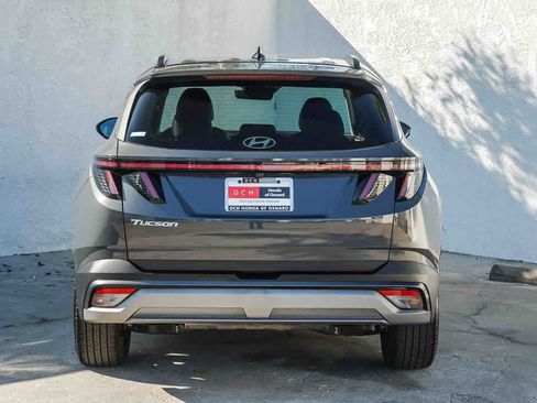 Used 2026 Hyundai Tucson SEL FWD image 5