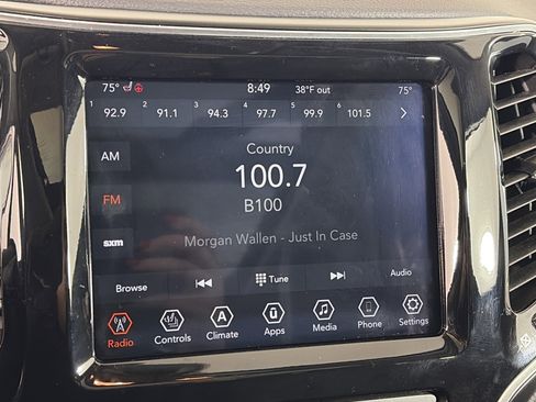 Used 2020 Jeep Cherokee Limited w/ Trailer Tow Group image 21