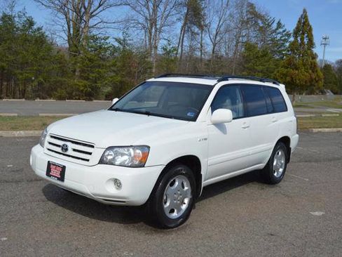 Used 2004 Toyota Highlander Limited AWD/4WD image 64
