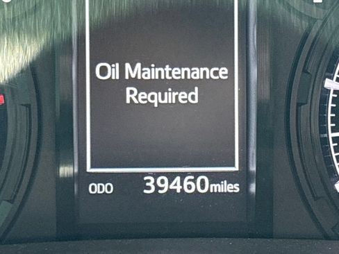 Used 2024 Toyota 4Runner SR5 Premium w/ Moonroof Package AWD/4WD image 24