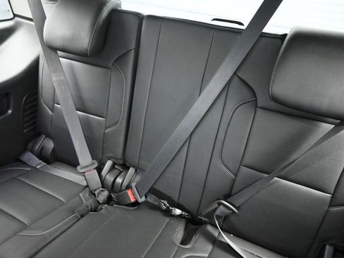 Used 2019 Chevrolet Tahoe LT image 18