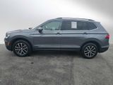 Used 2021 Volkswagen Tiguan SE w/ Panoramic Sunroof Package image 4