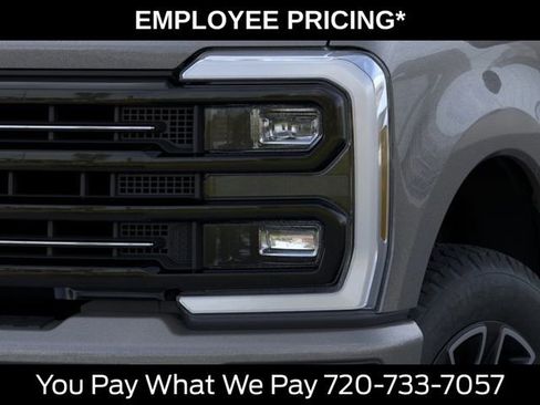 New 2026 Ford F250 Platinum w/ FX4 Off-Road Package AWD/4WD image 18