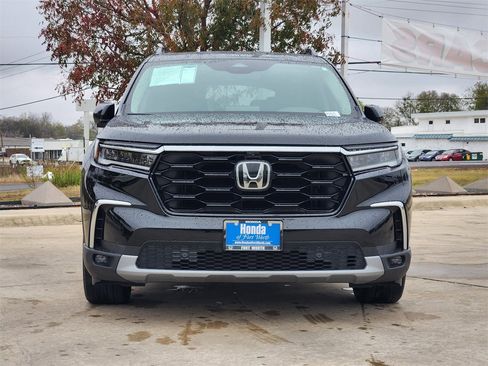 Certified 2023 Honda Pilot Elite image 2