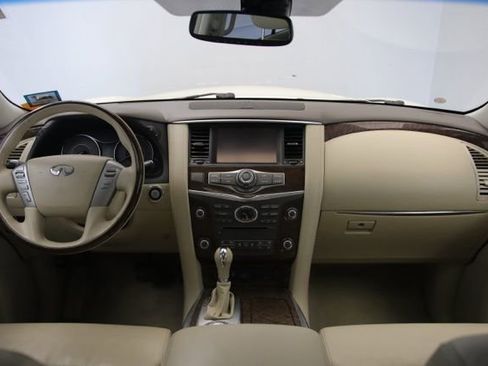 Used 2016 INFINITI QX80 4WD w/ All Season Package image 16
