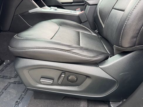 Used 2023 Ford Explorer Limited w/ Limited Technology Package image 15