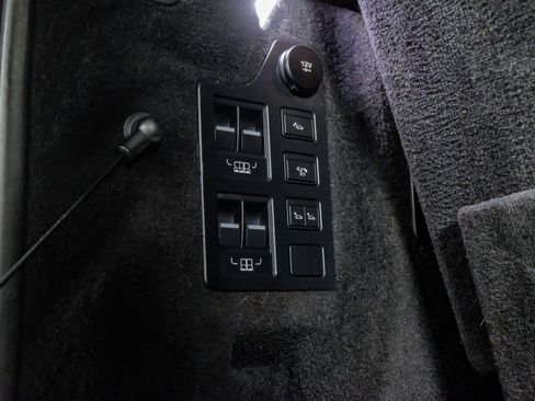 Used 2019 Land Rover Discovery HSE Luxury image 50